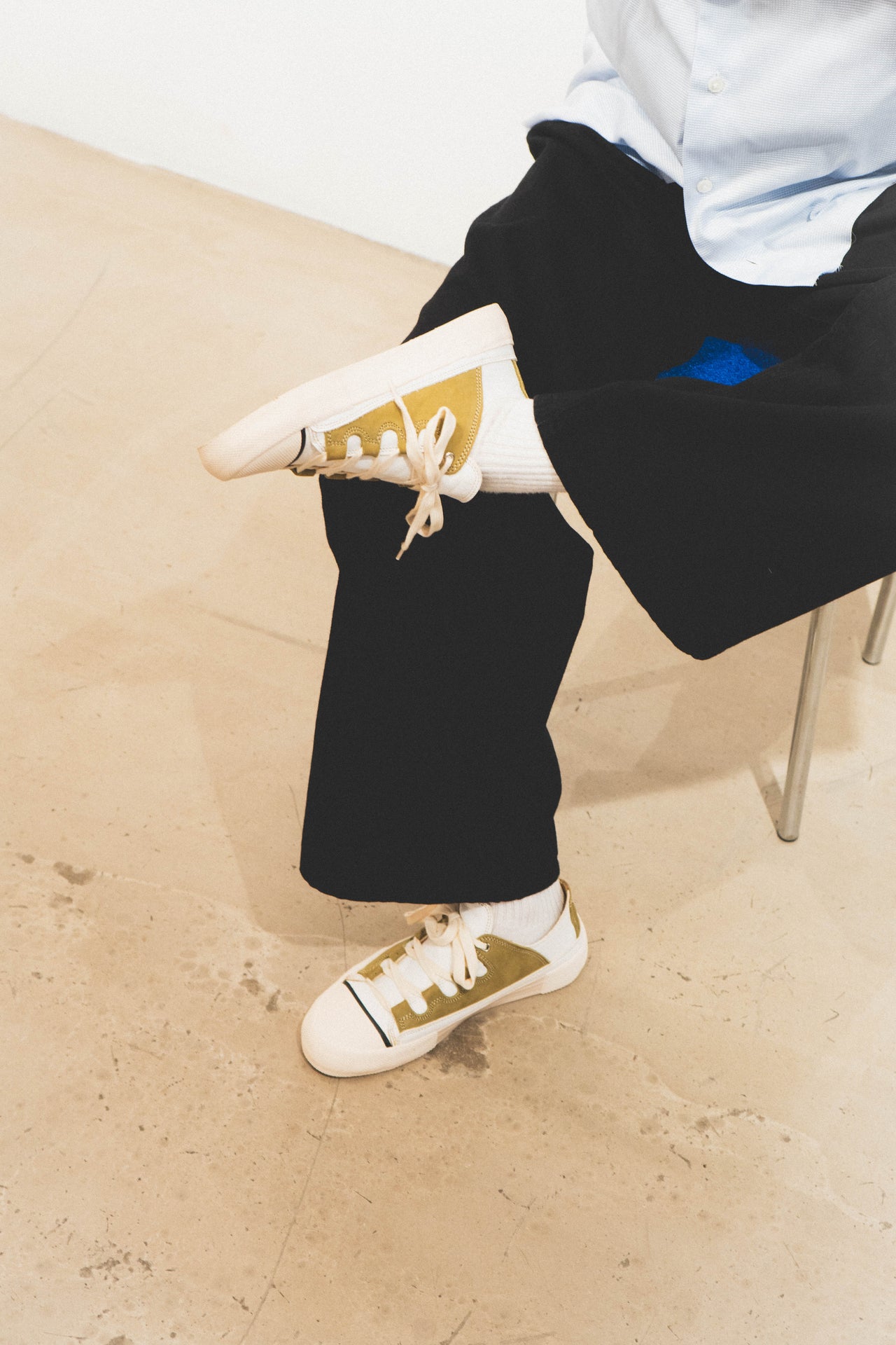 TARMAC - WHITE GINGER