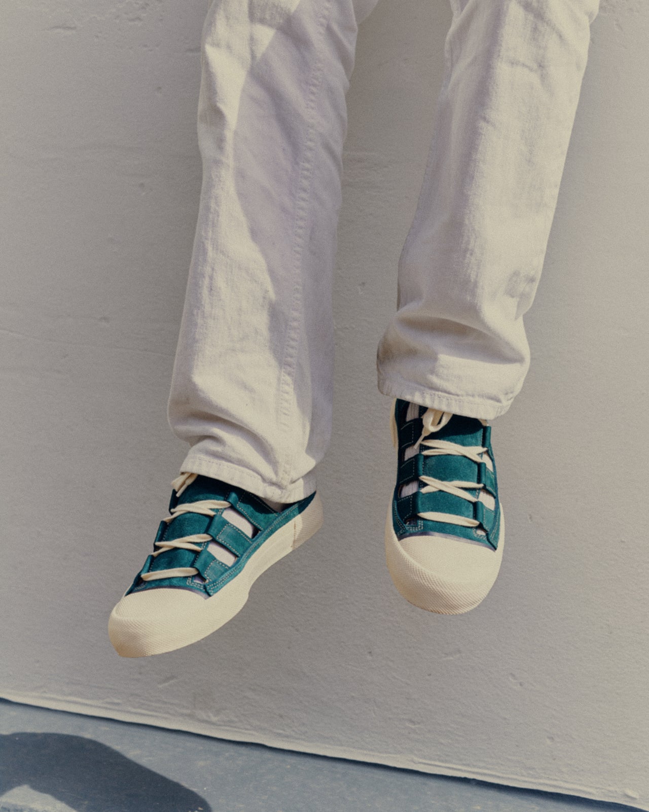 OPEN – FOREST GREEN