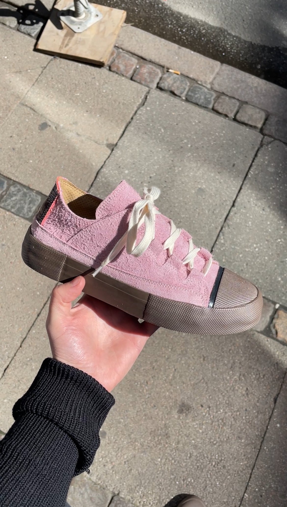 TARMAC PLUS - FLUFFY PINK