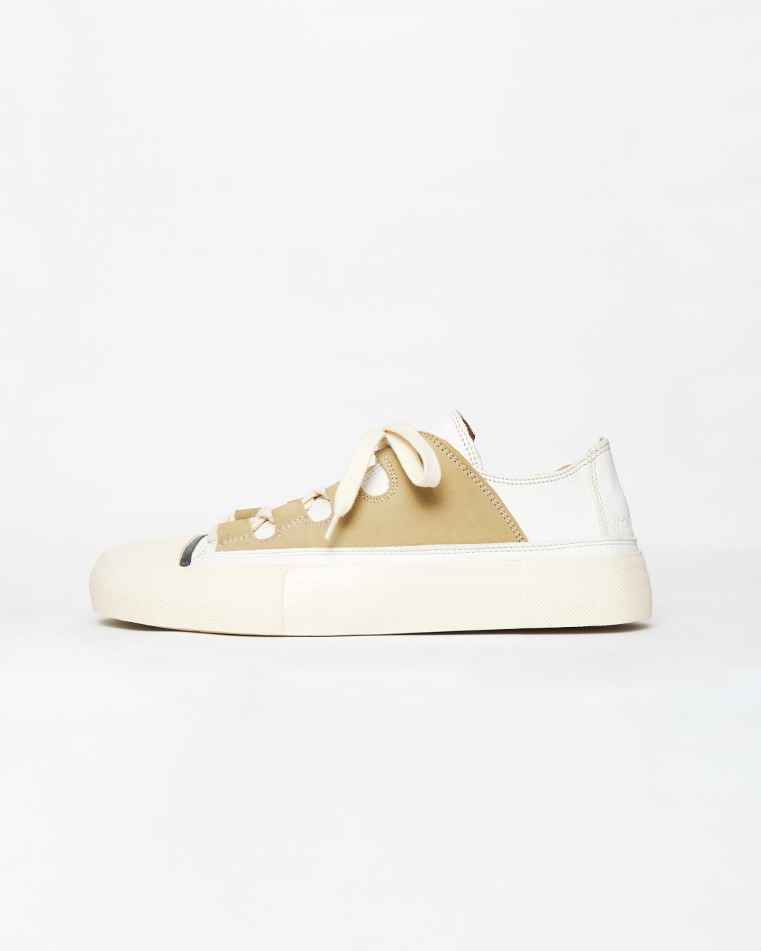 TARMAC - WHITE GINGER