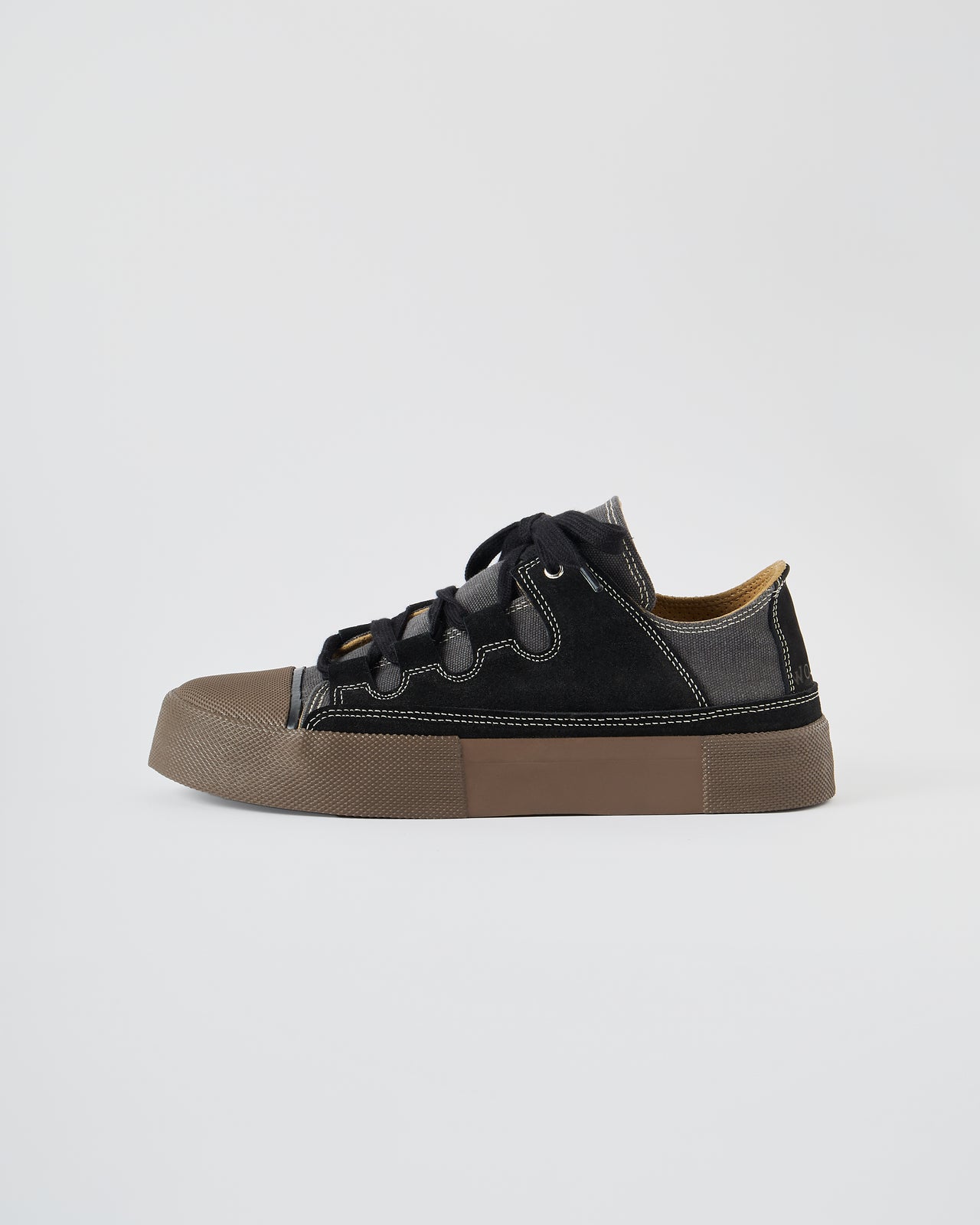 TARMAC CANVAS PLUS - QUARTZ BLACK