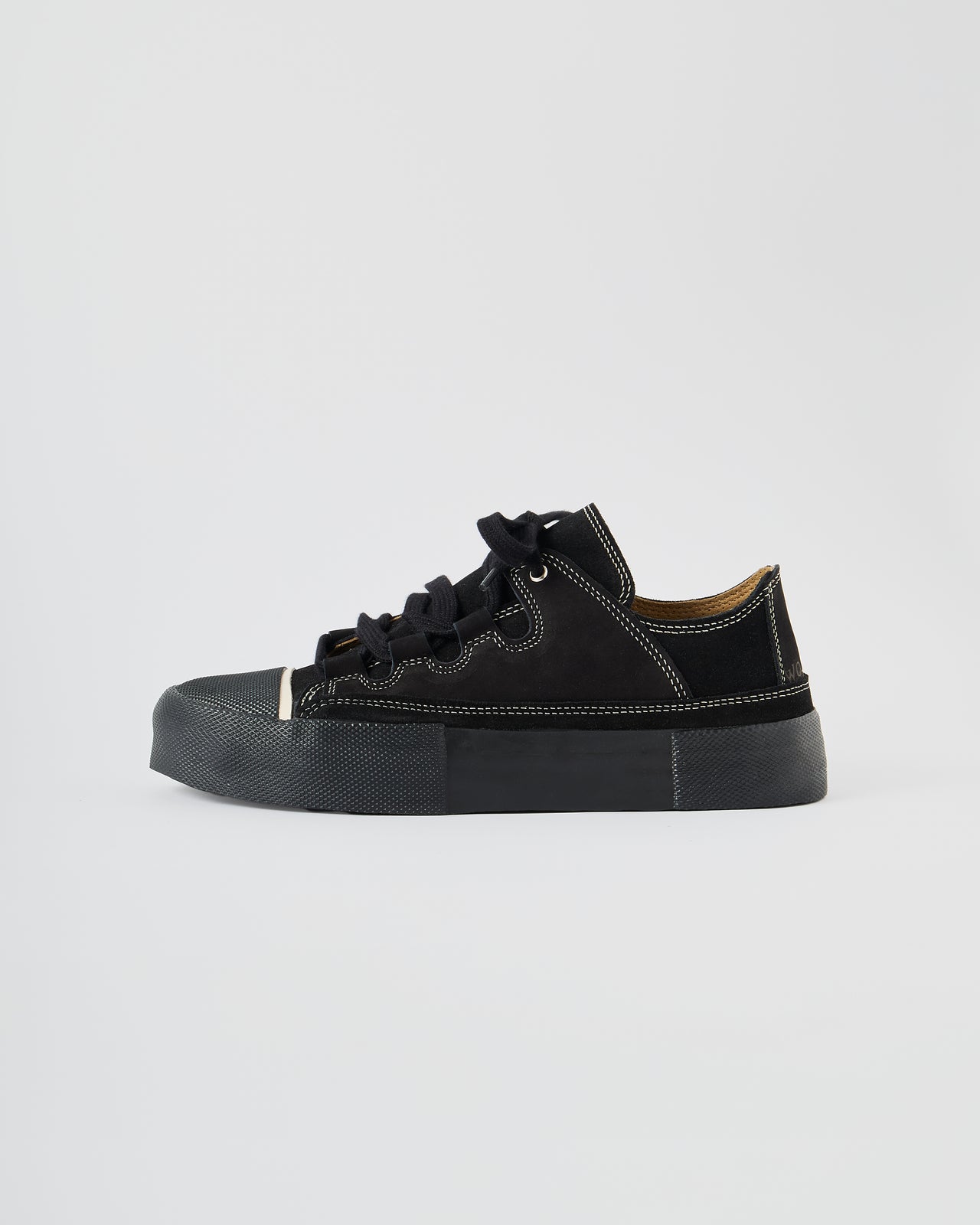 TARMAC PLUS - BLACK BS