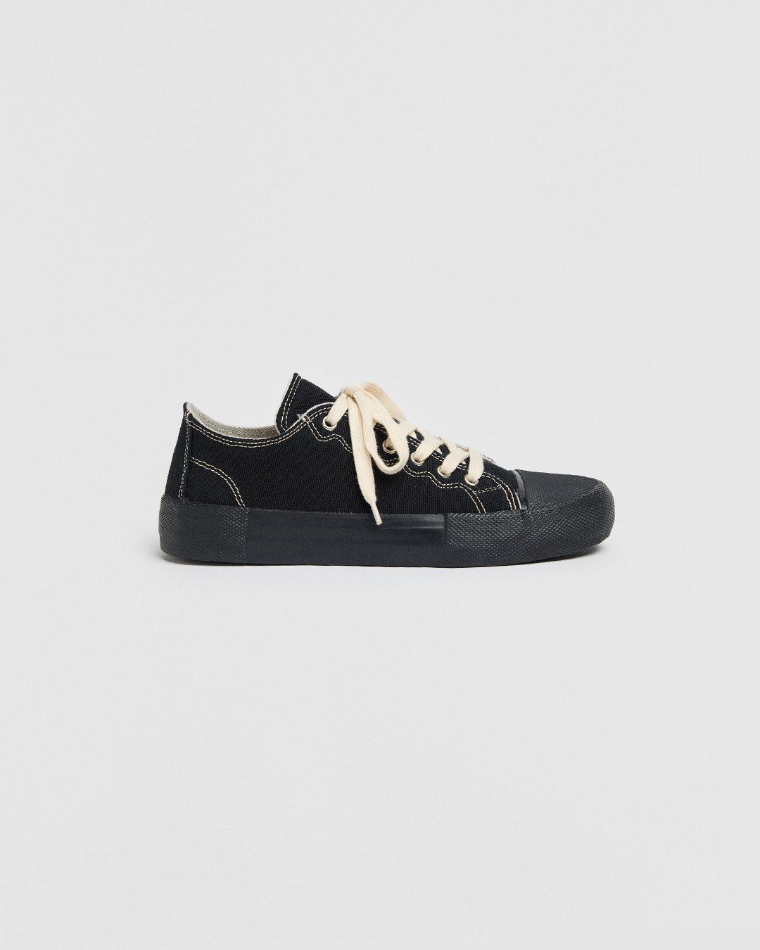 DOLORES - BLACK BS