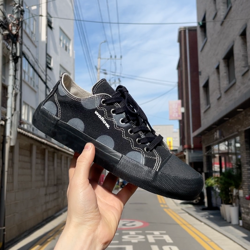 WOLLOW × Safarispot — Seoul