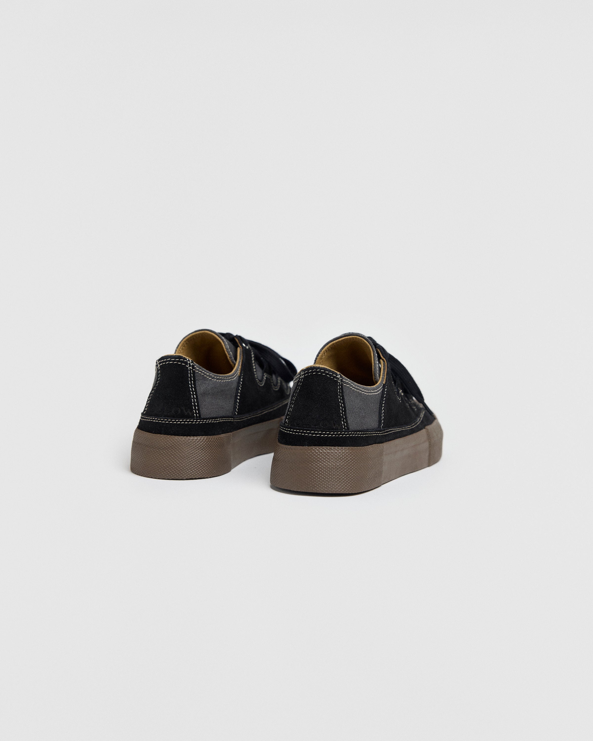 TARMAC CANVAS PLUS - QUARTZ BLACK | Wollow Official